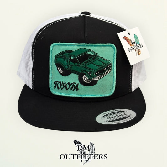 PM Outfitters vintage Toyota authentic vintage patch Yupoong 6006 black white as-is condition