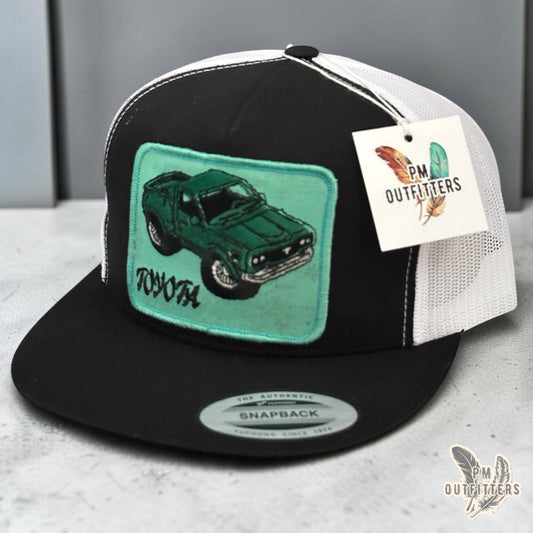 PM Outfitters vintage Toyota authentic vintage patch Yupoong 6006 black white as-is condition