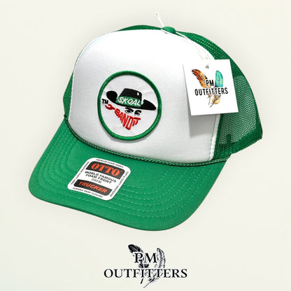 PM Outfitters hang tag Skoal Bandit green white trucker hat